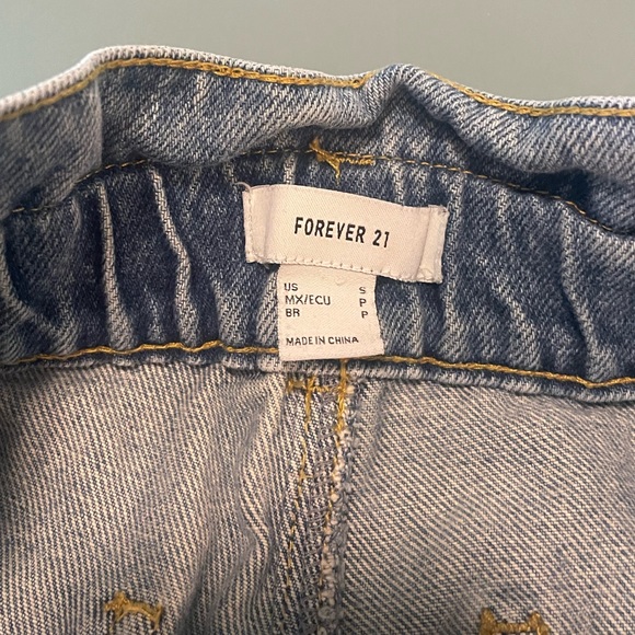 Forever 21 Jeans - Picture 2 of 10